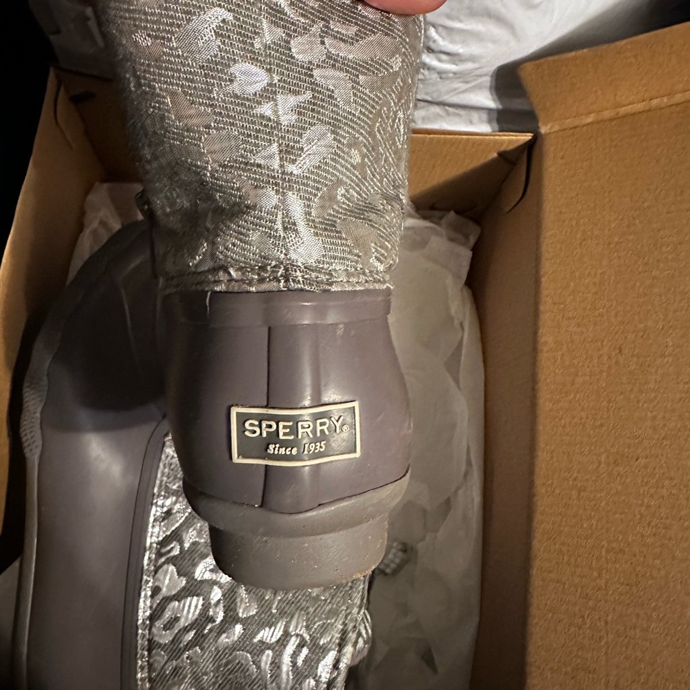 Sperrys - Picture 3 of 3